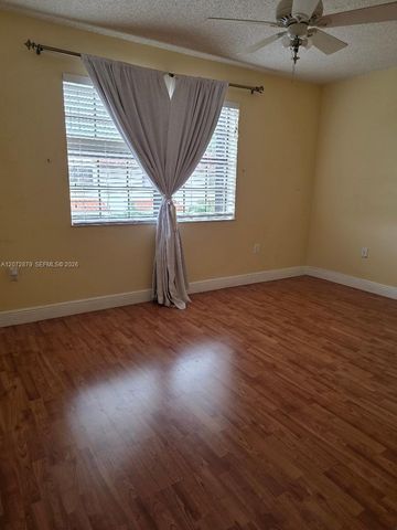 9872 Hammocks Boulevard 105-51, Miami, FL 33196