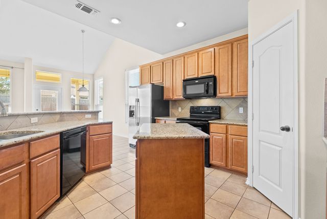 6679 Lacebark Circle, Tyler, TX 75703