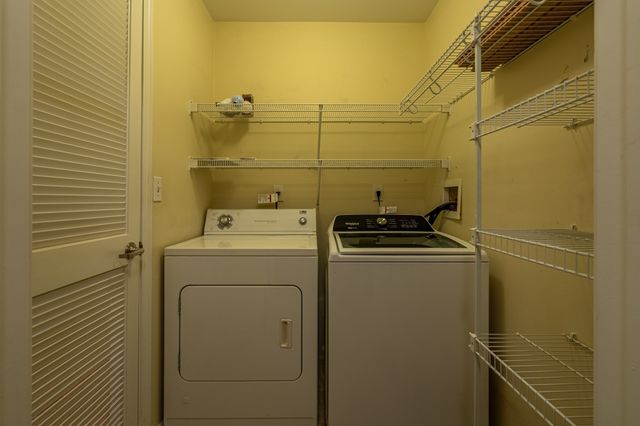 34 Burnham Rd 402, Methuen, MA 01844