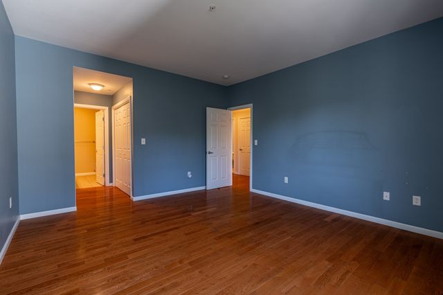 34 Burnham Rd 402, Methuen, MA 01844