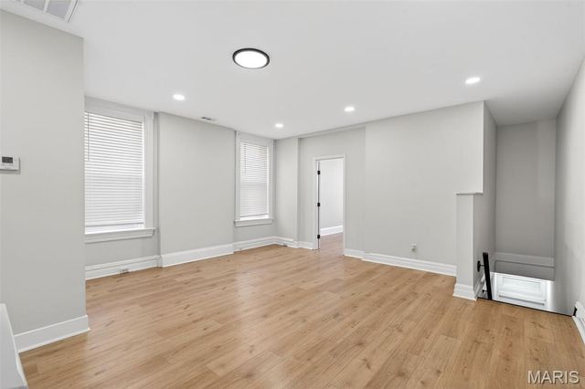 2223 Benton Terrace, St Louis, MO 63139