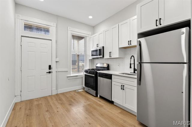 2223 Benton Terrace, St Louis, MO 63139