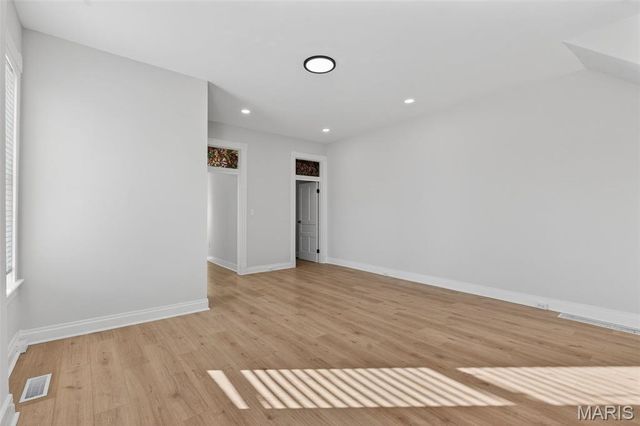 2223 Benton Terrace, St Louis, MO 63139