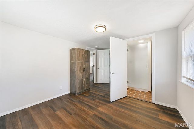 10170 Bon Oak Drive, St Louis, MO 63136