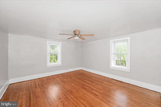 576 HALLTOWN RD, Harpers Ferry, WV 25425