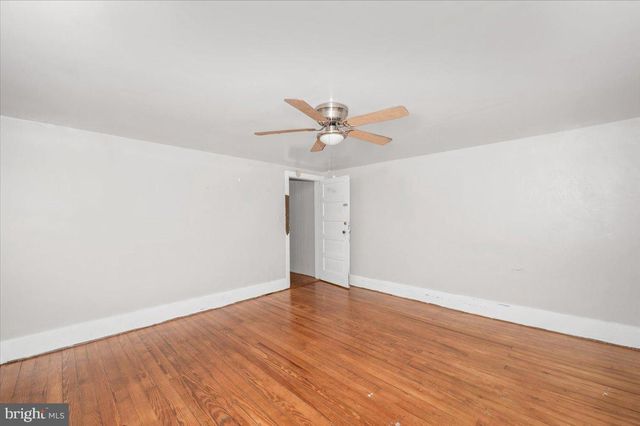576 HALLTOWN RD, Harpers Ferry, WV 25425