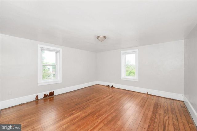 576 HALLTOWN RD, Harpers Ferry, WV 25425