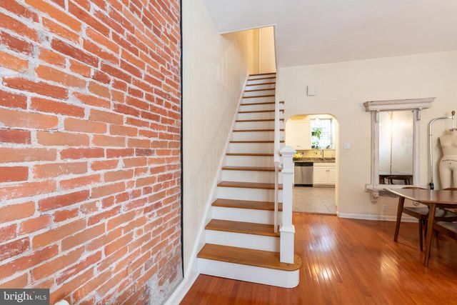 939 S 8TH ST, Philadelphia, PA 19147