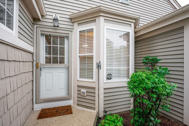 777 Village Circle, Marengo, IL 60152