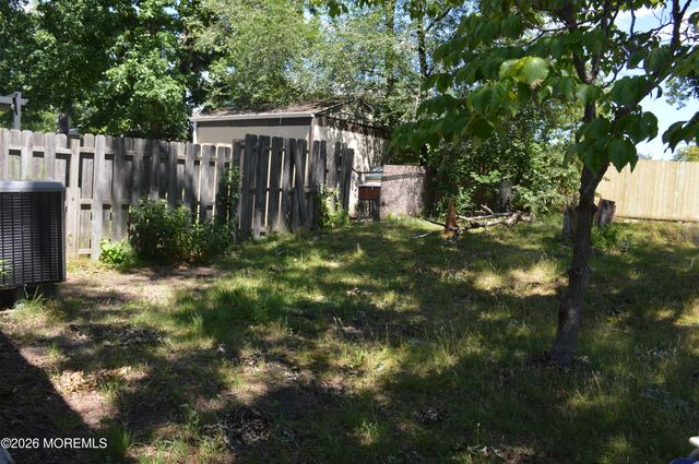 30 Ensign Avenue, Barnegat, NJ 08005