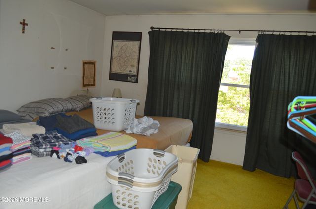 30 Ensign Avenue, Barnegat, NJ 08005