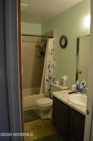 30 Ensign Avenue, Barnegat, NJ 08005