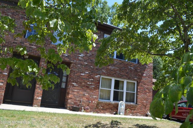 30 Ensign Avenue, Barnegat, NJ 08005