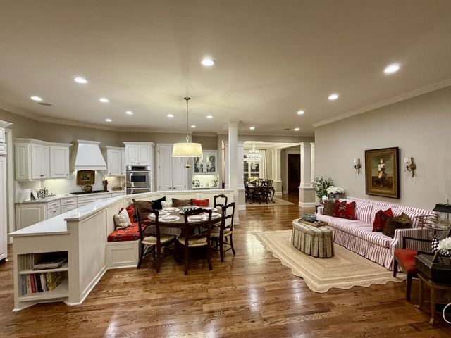 109 Gaston St, Gallatin, TN 37066
