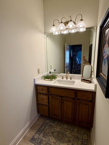 109 Gaston St, Gallatin, TN 37066