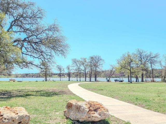 2604 Pecan Island DR, Leander, TX 78641