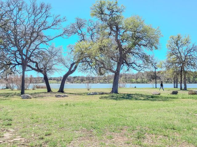 2604 Pecan Island DR, Leander, TX 78641