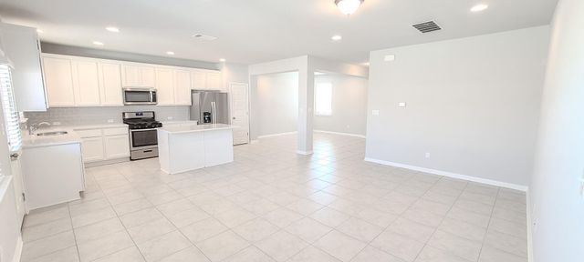 2604 Pecan Island DR, Leander, TX 78641