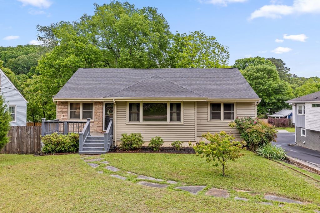 204 S Germantown Road, Chattanooga, TN 37411