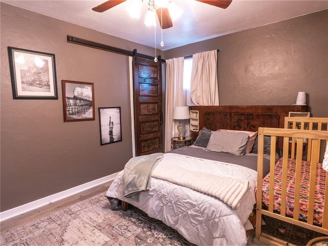 913 4th St, Baden, PA 15005