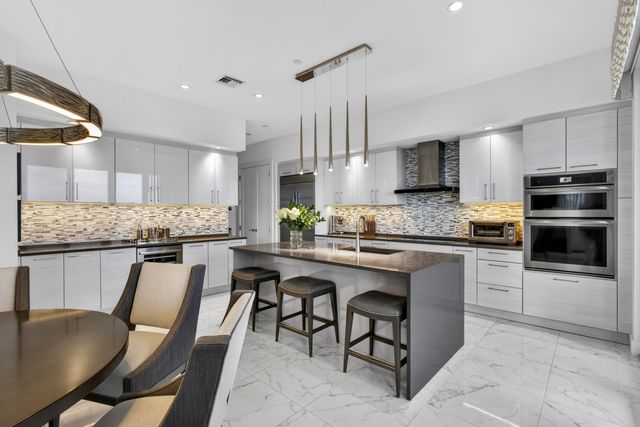 103 Water Club Court S, North Palm Beach, FL 33408