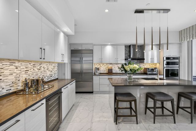 103 Water Club Court S, North Palm Beach, FL 33408