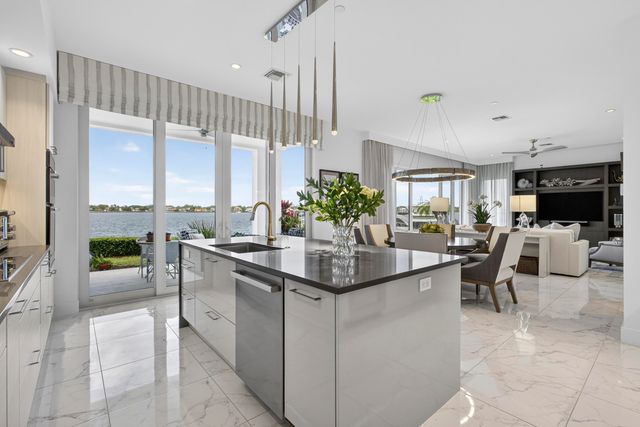 103 Water Club Court S, North Palm Beach, FL 33408