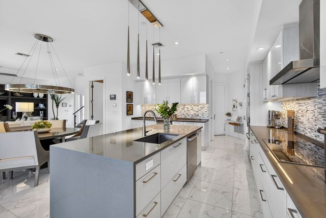 103 Water Club Court S, North Palm Beach, FL 33408