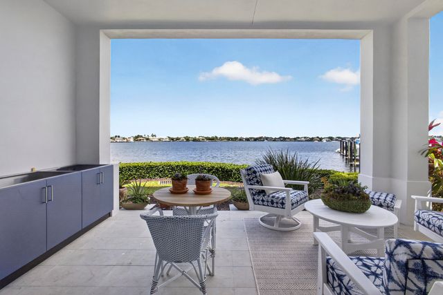 103 Water Club Court S, North Palm Beach, FL 33408