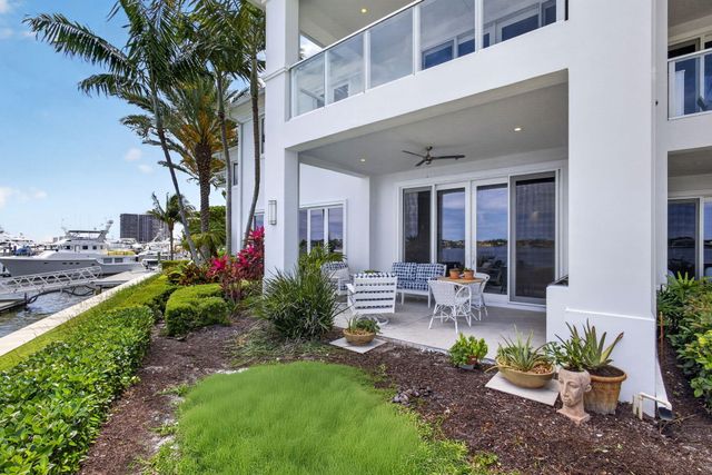 103 Water Club Court S, North Palm Beach, FL 33408