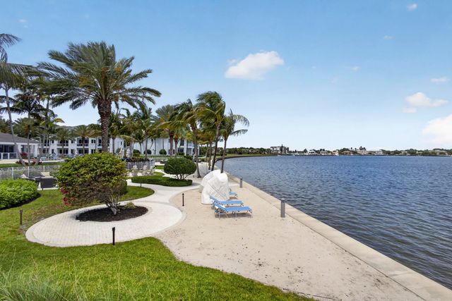 103 Water Club Court S, North Palm Beach, FL 33408