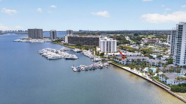 103 Water Club Court S, North Palm Beach, FL 33408