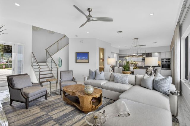 103 Water Club Court S, North Palm Beach, FL 33408