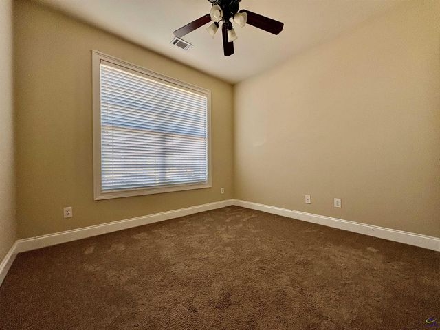 125 Peregrine Drive, Byron, GA 31008