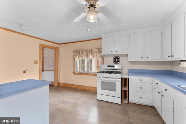 210 ELIZABETH ST, Culpeper, VA 22701