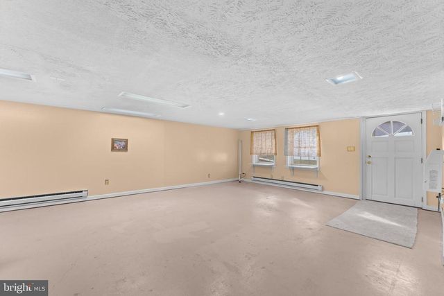 210 ELIZABETH ST, Culpeper, VA 22701