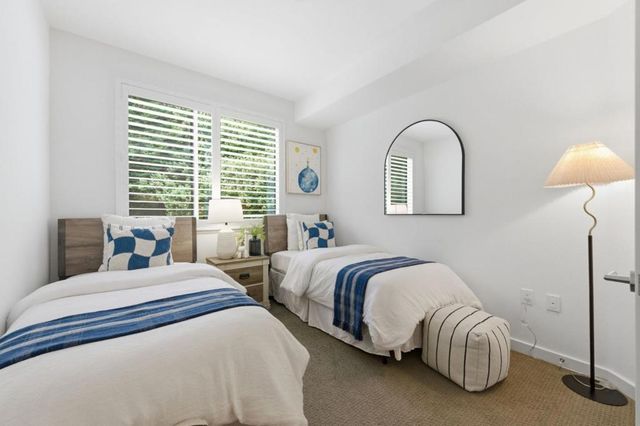 400 El Camino Real 202, Belmont, CA 94002