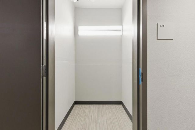 400 El Camino Real 202, Belmont, CA 94002