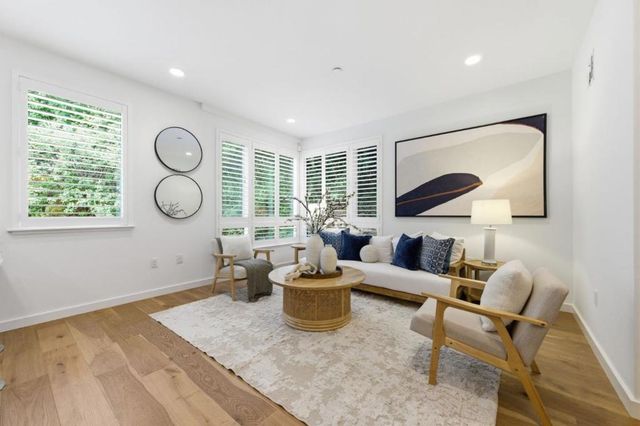 400 El Camino Real 202, Belmont, CA 94002