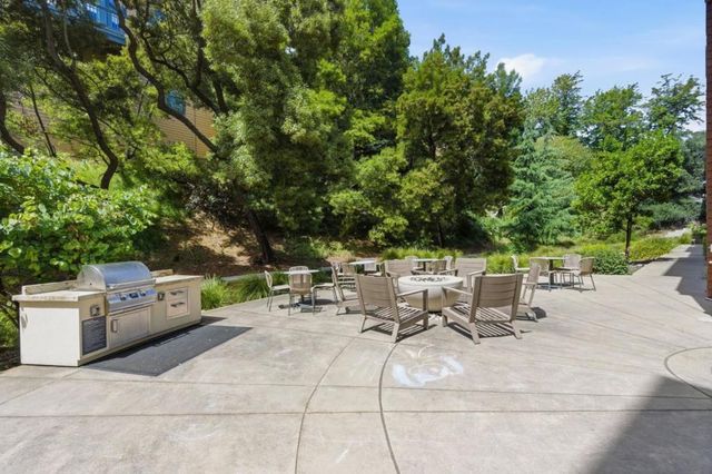 400 El Camino Real 202, Belmont, CA 94002