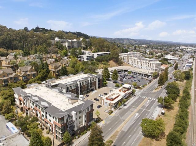 400 El Camino Real 202, Belmont, CA 94002
