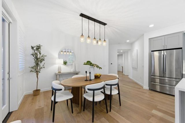 400 El Camino Real 202, Belmont, CA 94002