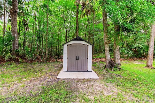 9575 W Yulee Drive, Homosassa, FL 34448