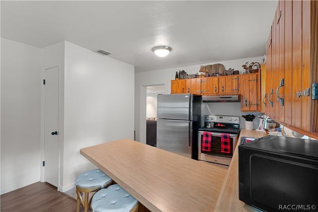 9575 W Yulee Drive, Homosassa, FL 34448