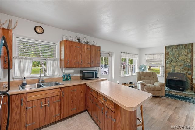 9575 W Yulee Drive, Homosassa, FL 34448