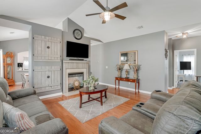 143 Fairway Drive, Newnan, GA 30265