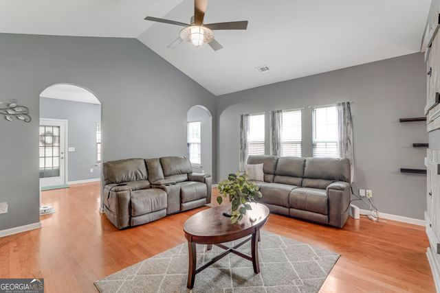 143 Fairway Drive, Newnan, GA 30265