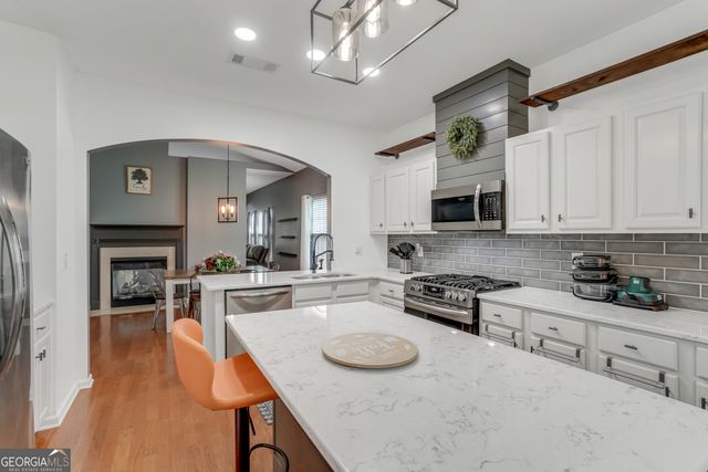 143 Fairway Drive, Newnan, GA 30265