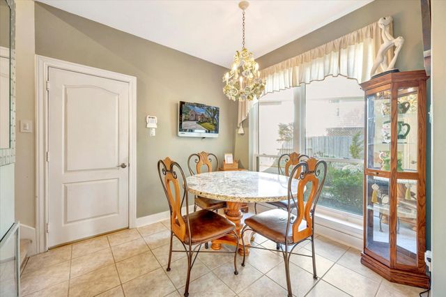 1639 Lakeside Enclave Drive, Houston, TX 77077