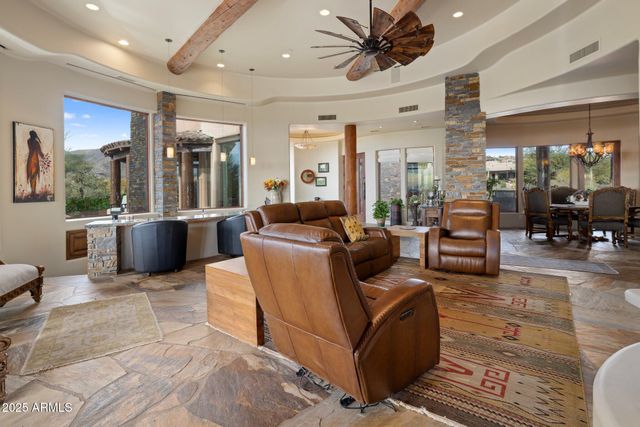 11105 E TAMARISK Way, Scottsdale, AZ 85262